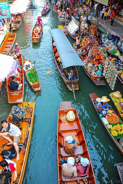 Rom Hub Market, Samut Songkhram Unseen, Thrilling Market on the Railway nukkpidet